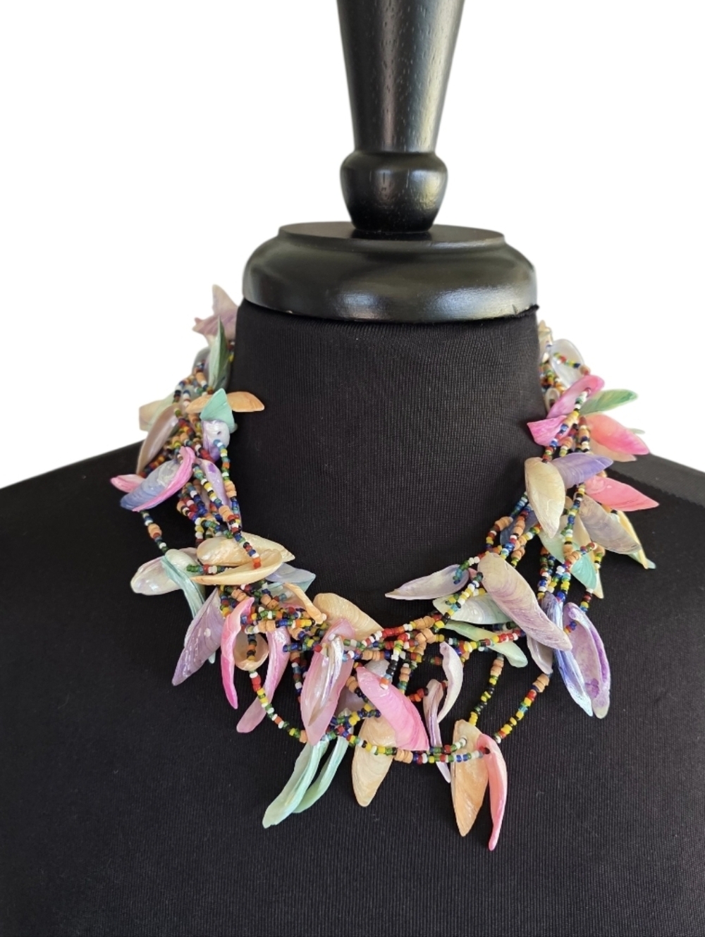 Vintage Y2K Midnight Sun Colorful Shell Pastel Multicolor Beaded Necklace